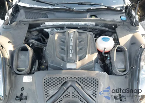 2017 Porsche Macan Gts z USA, uszkodzony, nr VIN WP1AG2A59HLB55872